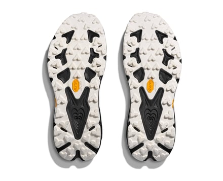 ランニングシューズ