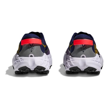 ランニングシューズ