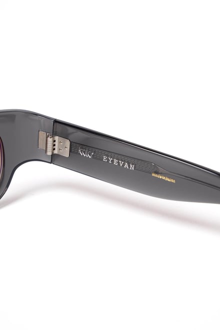 カラーとアイヴァンのコラボ　アイテム画像