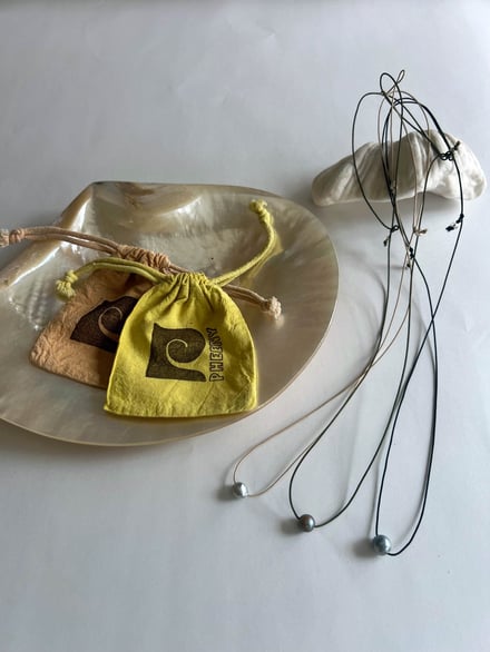 フィーニーのケラマパールネックレス