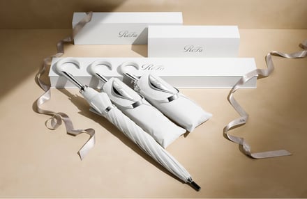 リファ新作日傘ギフトビジュアル画像