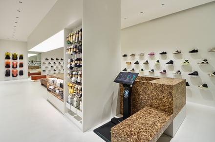 「ザ・ノース・フェイス フットウエア シンサイバシ」の店頭画像