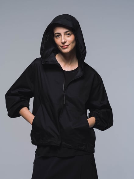 ヴェイランス　2026春夏コレクション　着用画像