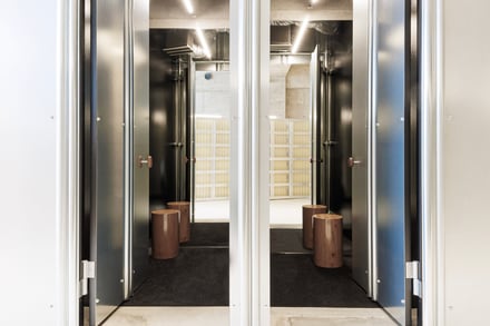 「ワークスアウト」が日本初の旗艦店をオープン