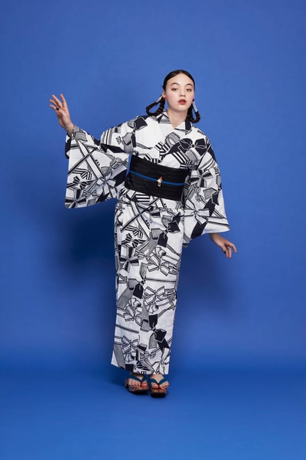 きものやまと　中原淳一コラボコレクション　着用画像