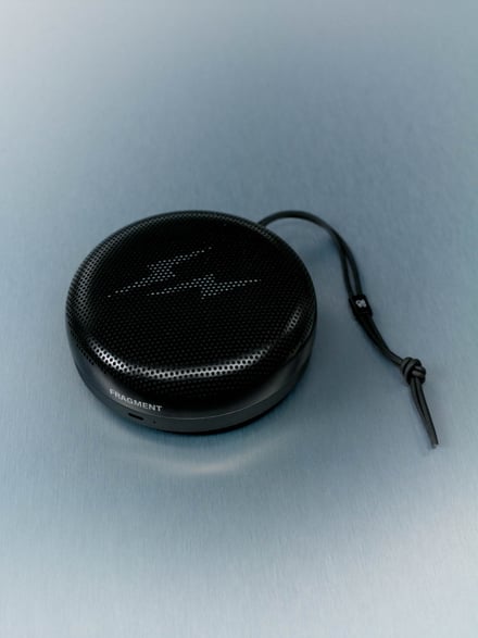スピーカー