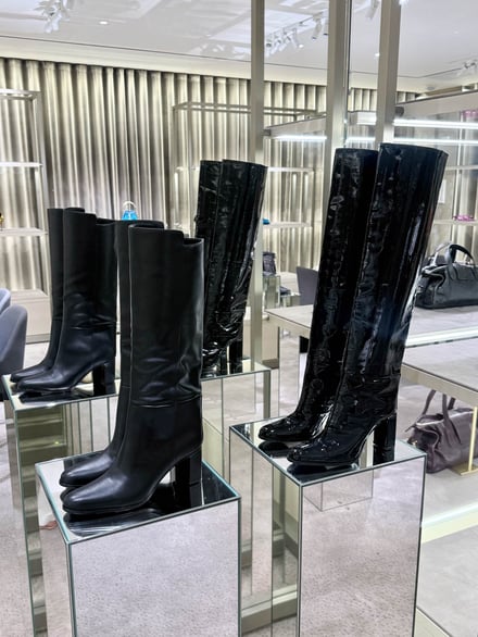 ジミーチュウ 2026年秋コレクション 展示会画像