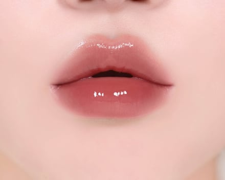 韓国コスメのリップティント