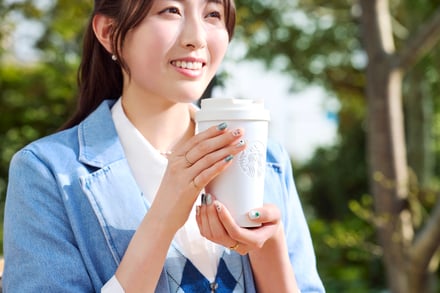 スターバックス オホーラ コラボの画像