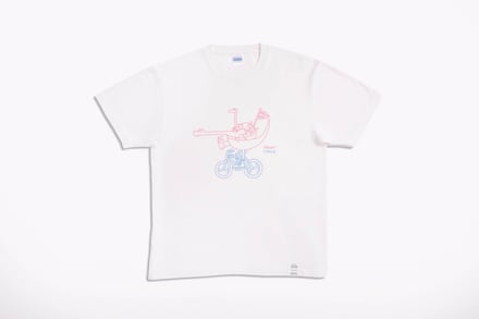 Tシャツ