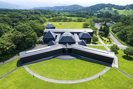 原美術館ARC 外観