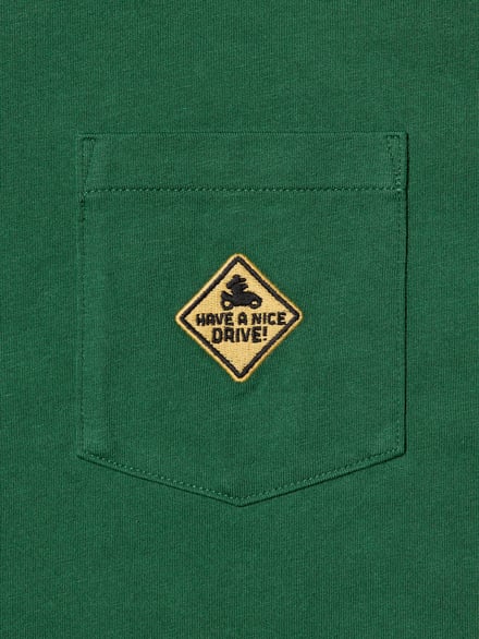 Tシャツ