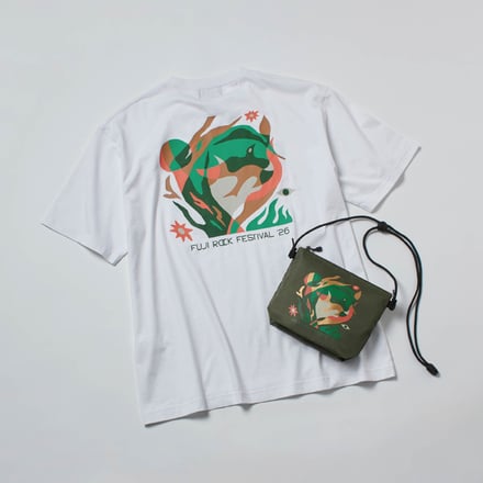 Tシャツとサコッシュ