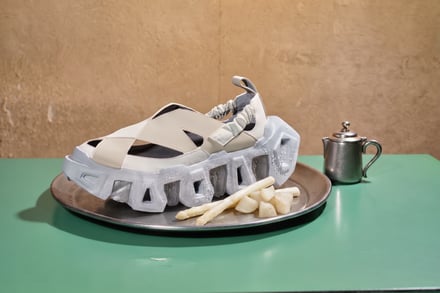靴