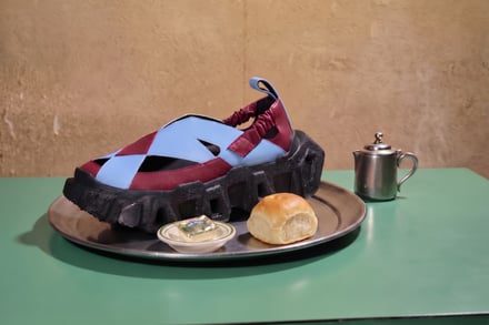 靴