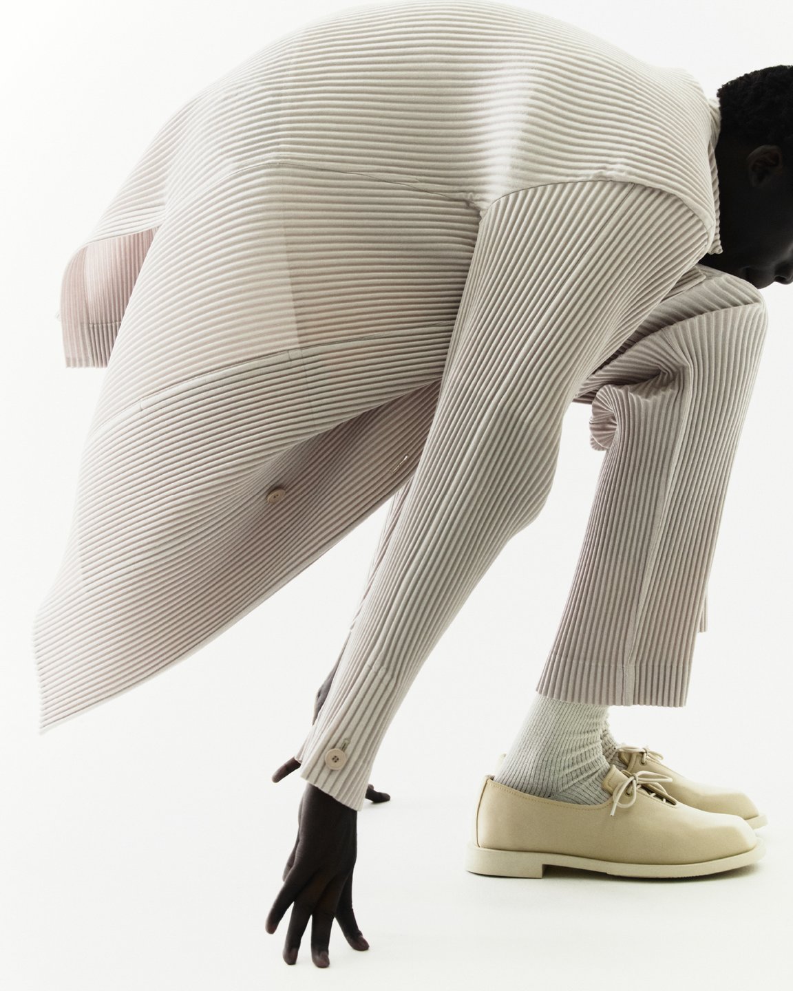 オム プリッセ イッセイ ミヤケの「CIOCCOLATO」