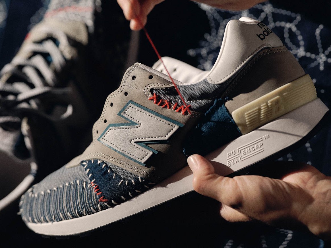 ニューバランスとサシコギャルズがコラボしたアイテムの画像