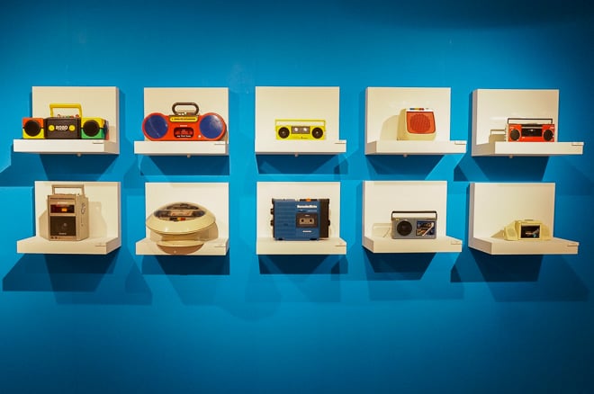 家電蒐集家の松崎順一がナビゲートする「大ラジカセ展」に行ってみた