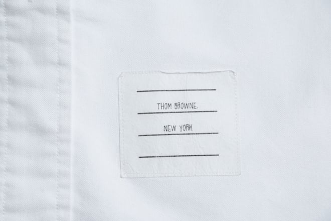 極美品 THOM BROWNE 白シャツ S トリコロール 即完売モデル 楽天市場】トムブラウン THOM BROWNE シャツ メンズ 長袖