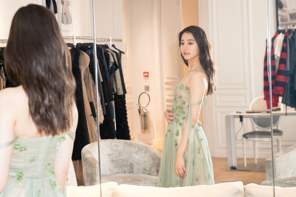 新木優子 with DIOR——本当のクチュールを探して