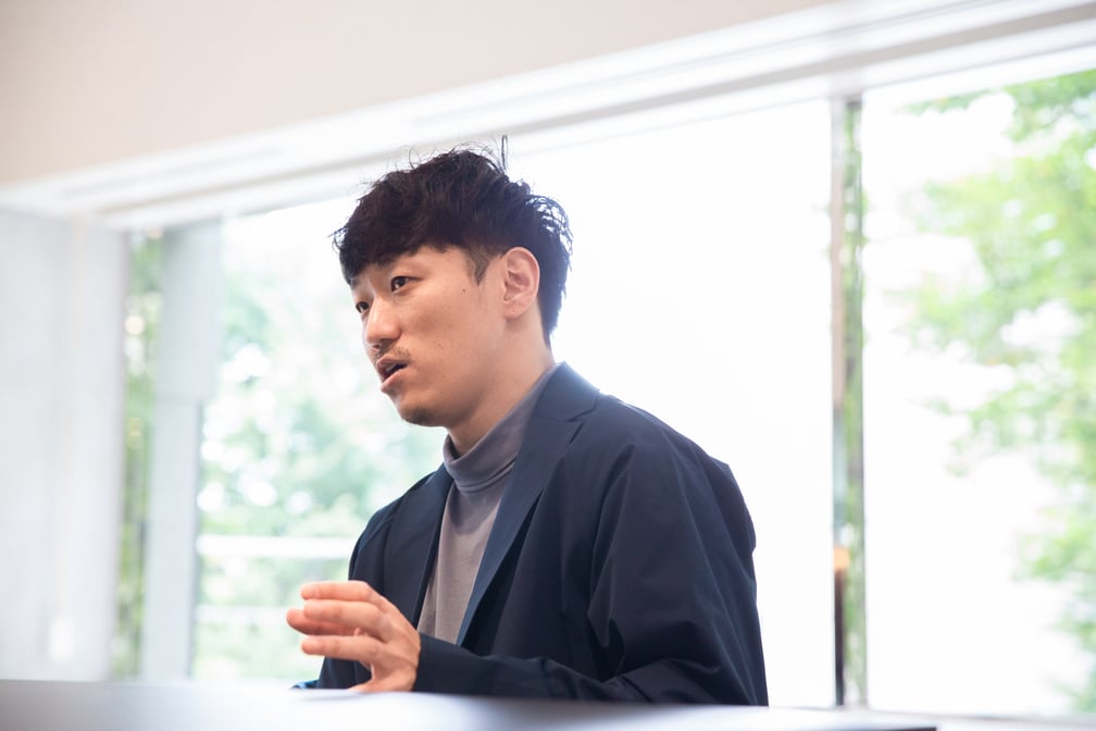 谷正人代表