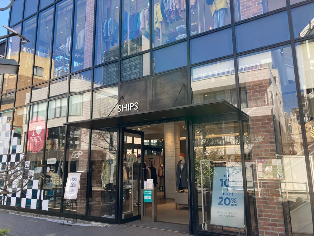 SHIPS 原宿　閉店