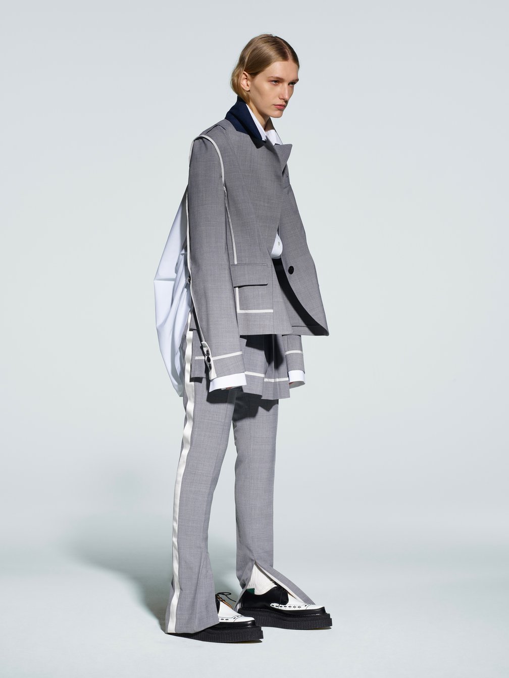 sacai