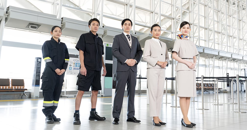 ナノ・ユニバース 制服 空港旅客サービス