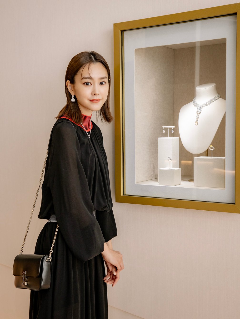 桐谷美玲 カルティエジュエリー