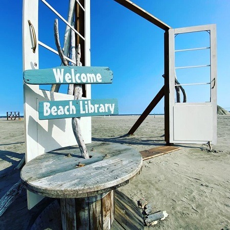 砂浜図書館