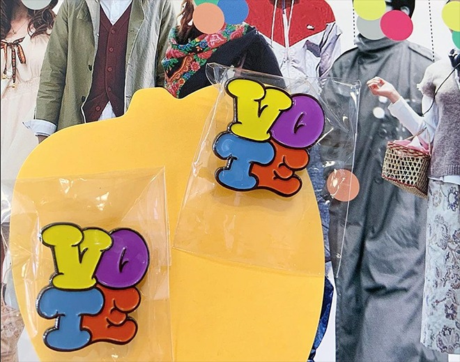「渋カル祭。」にも参加していただいたことのある、世界で活躍する日本人のパフォーマンスユニット「TRIPPLE NIPPLES」のメンバーの1人が作成したピンバッチ。