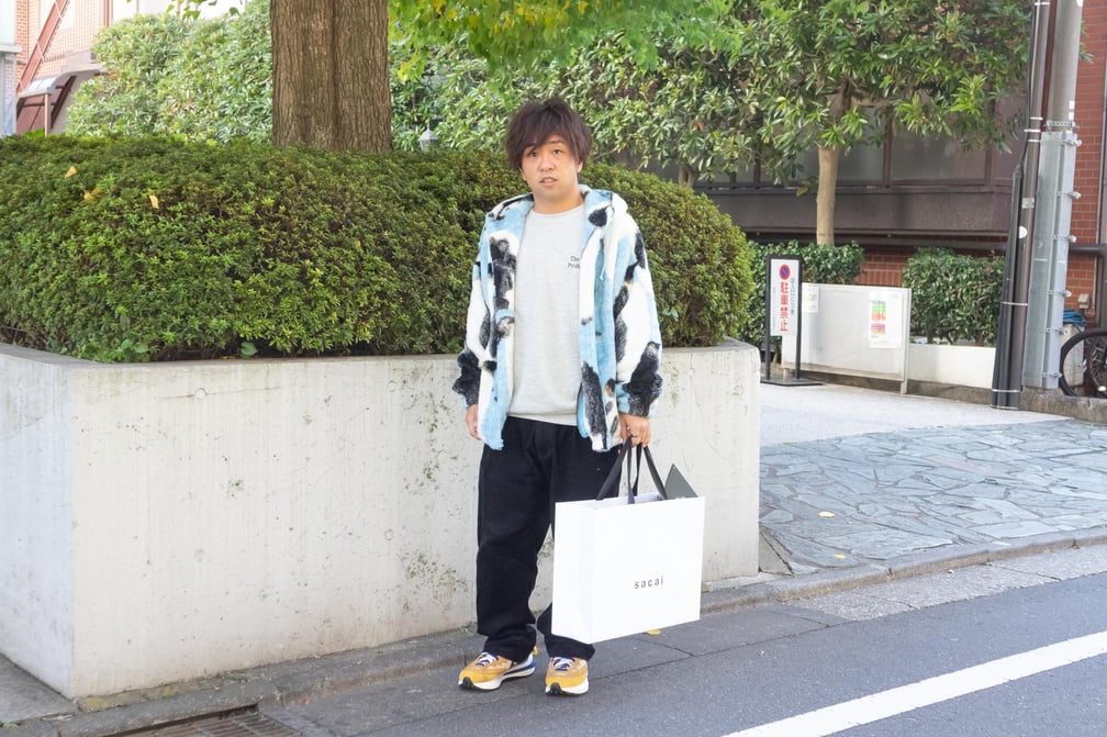 サカイ カウズ ナイキ