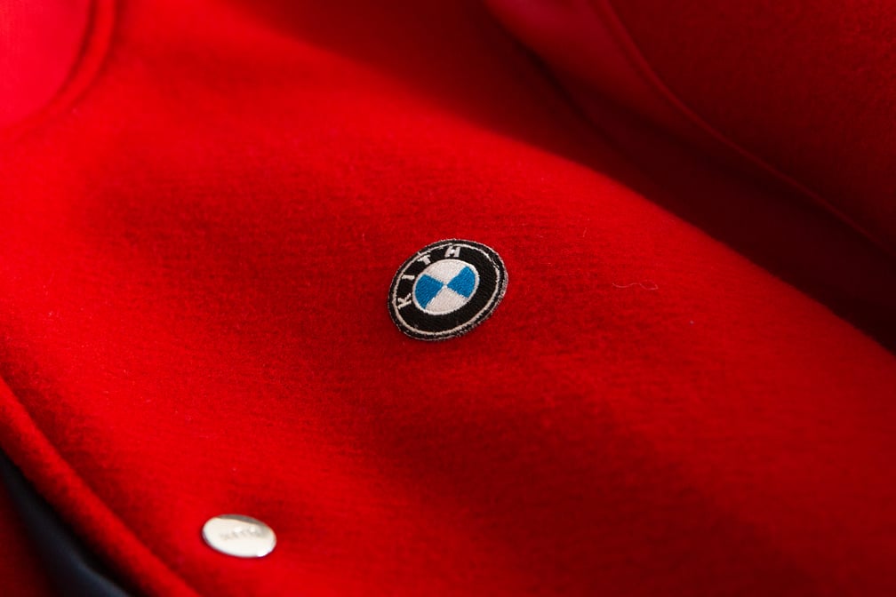 キス BMW ジャケット