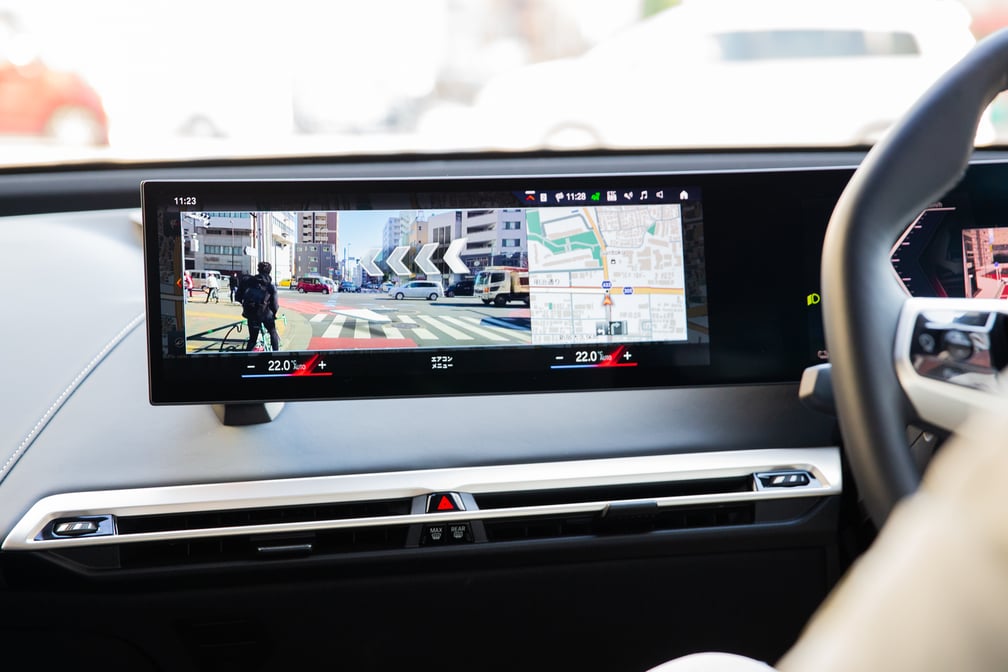 BMW iX xDrive40 車 ディスプレイ