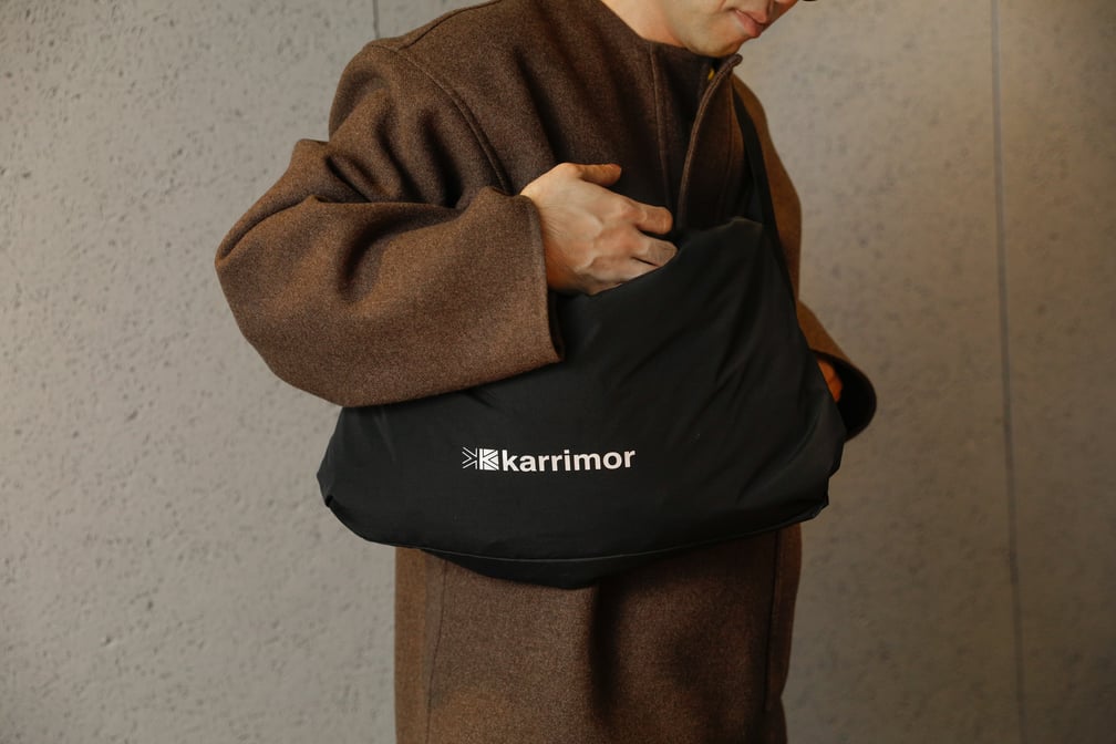 カリマー アーバン ユーティリティ ジャケット 光山玲央奈