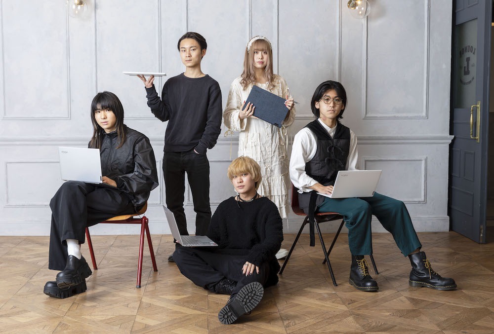 レノボ・ジャパンが大学生とコラボしたキャンペーンのヴィジュアル