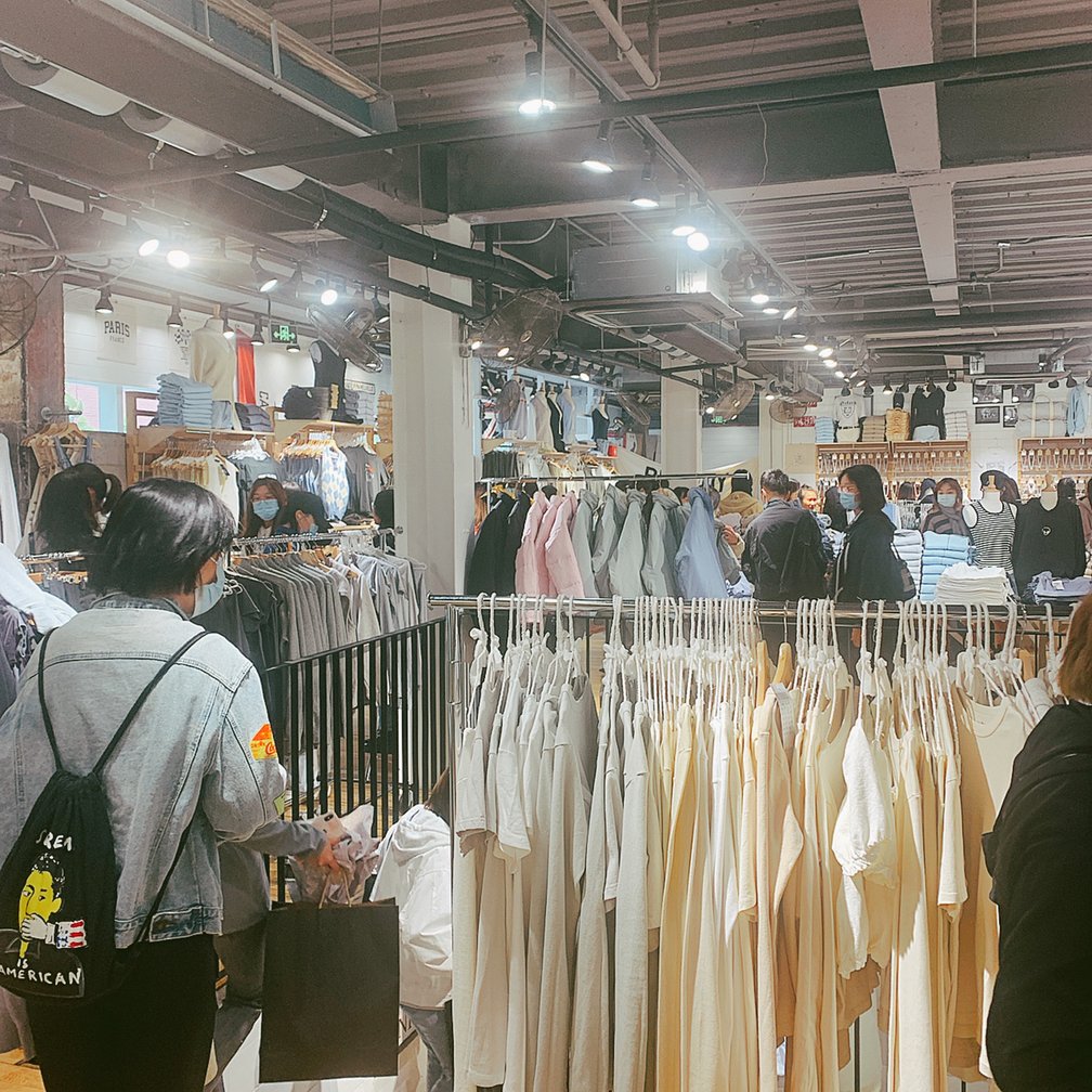 ボーシーの店内