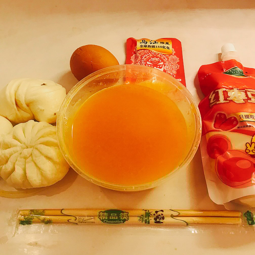 ある日の隔離のグルメ