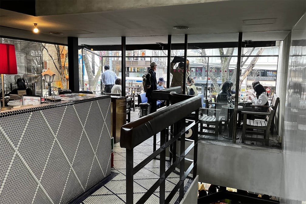 モントークの店内