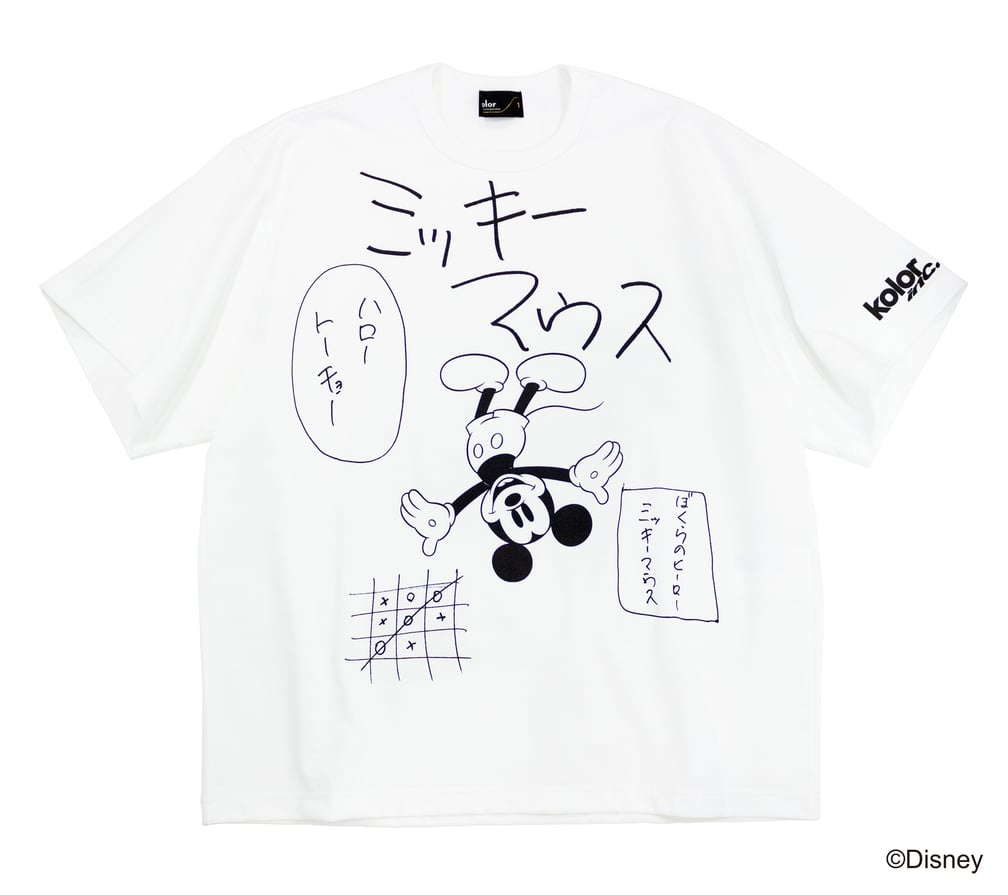 ミッキーマウスをデザインしたカラーのTシャツ