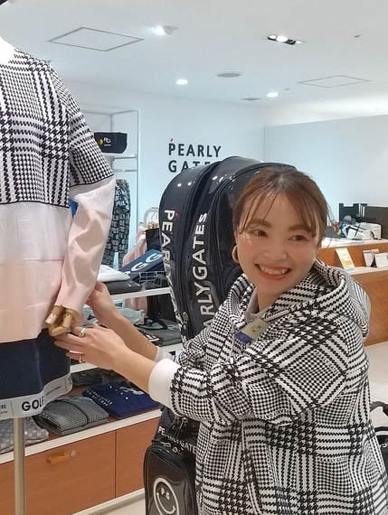 「パーリーゲイツ」木崎店長