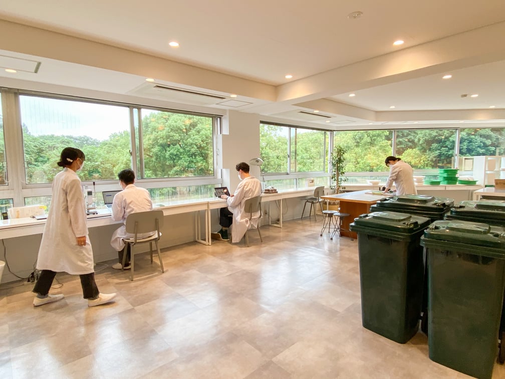 ECチームの部屋