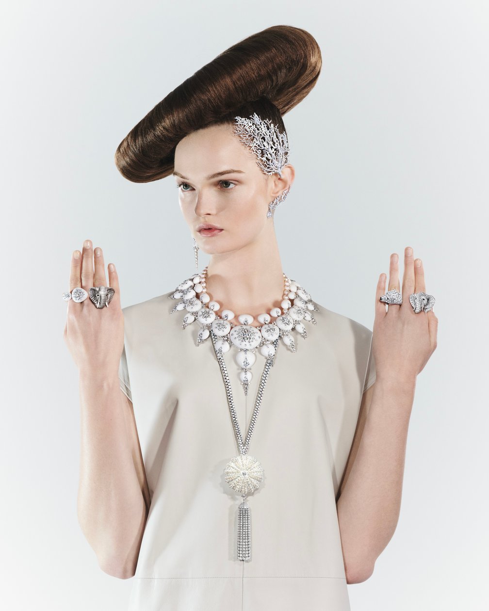 PEBBLE WOMAN