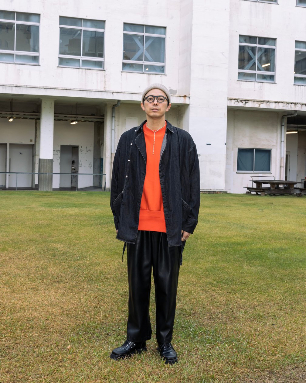 お笑い芸人コットン西村の私服