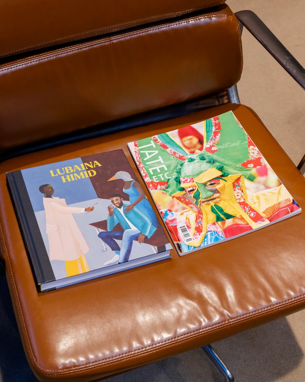 テートモダンで開催された企画展の図録