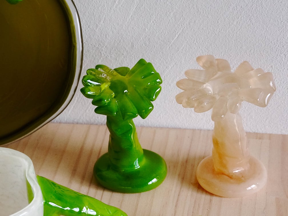 ガラス製の花