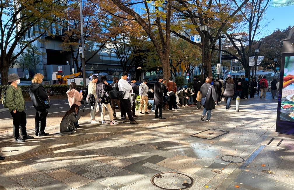 ティファニー表参道 行列の様子