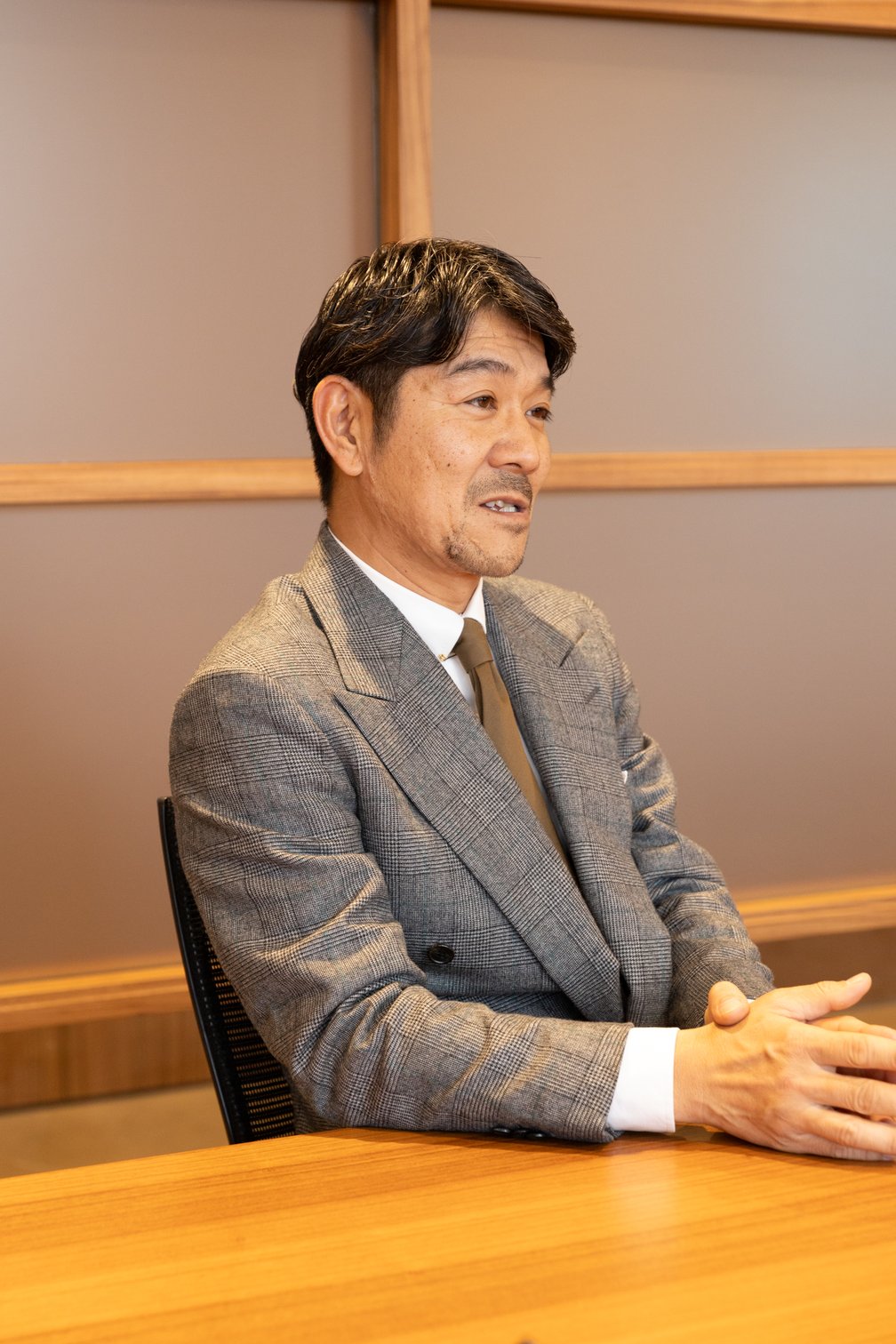 インタビューカット
