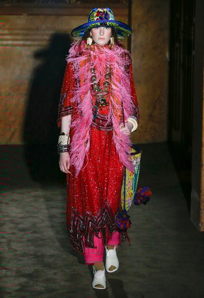 アレッサンドロ・ミケーレが手掛けた、GUCCI 2019年春夏コレクション