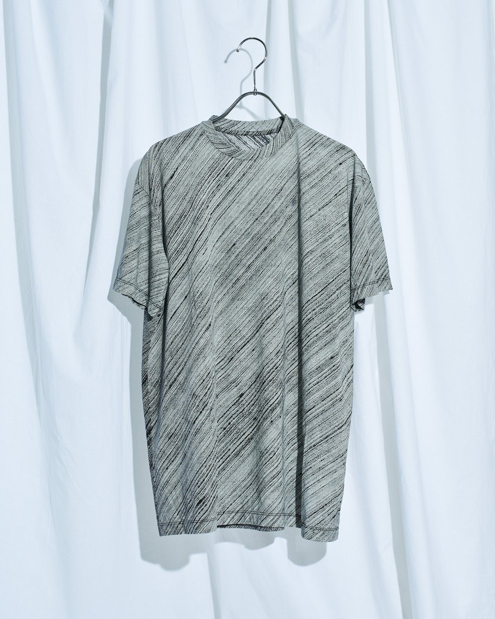 ポステレガントのTシャツ
